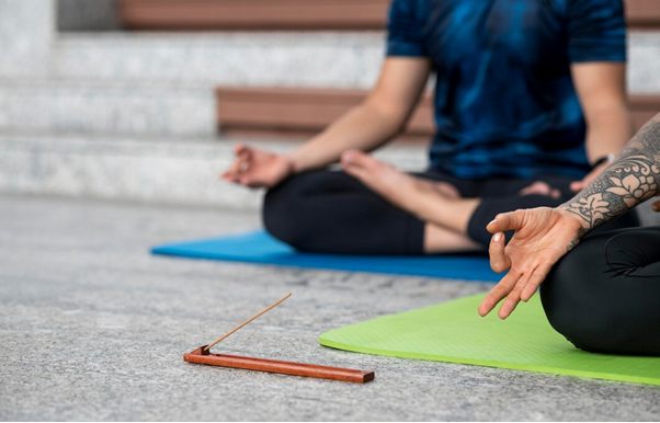 Read more about the article Guia da yoga: dicas de como praticar, acessórios e mais 