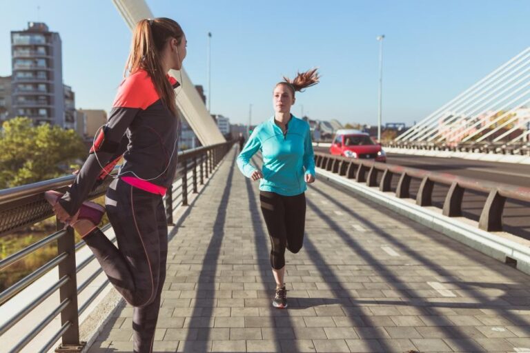 Read more about the article Do Yoga à corrida: exercícios que promovem bem-estar emocional